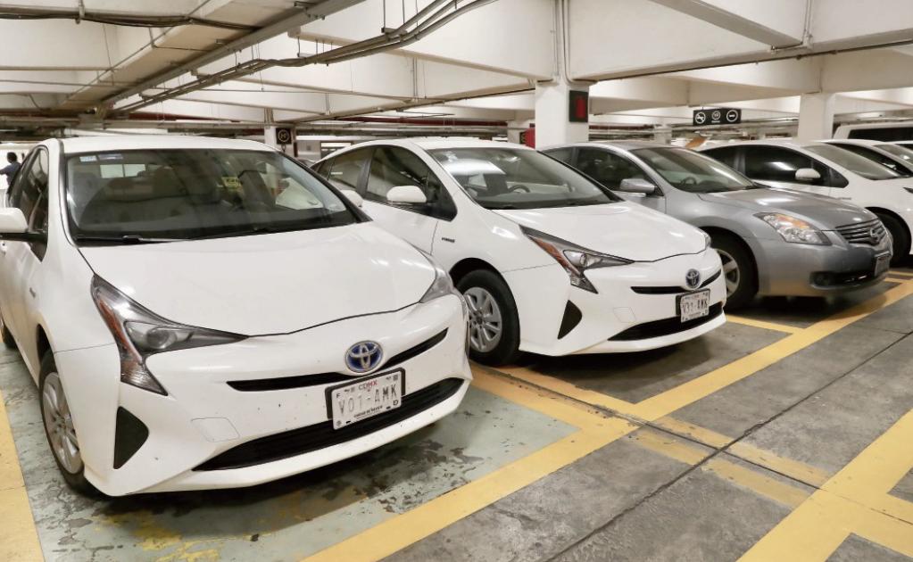  Diputados regresan autos a San Lázaro; van por el “año de Hidalgo”