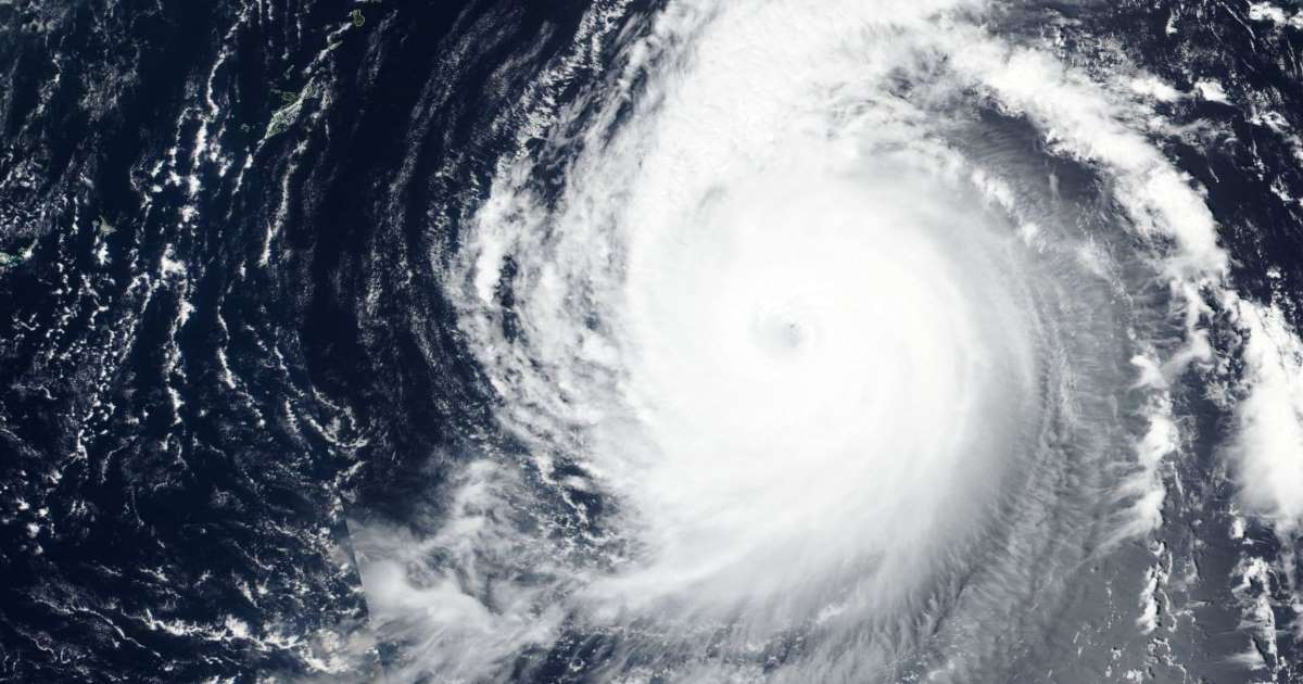 Tifón “Jebi” se aproxima a Japón; es el más potente en 25 años