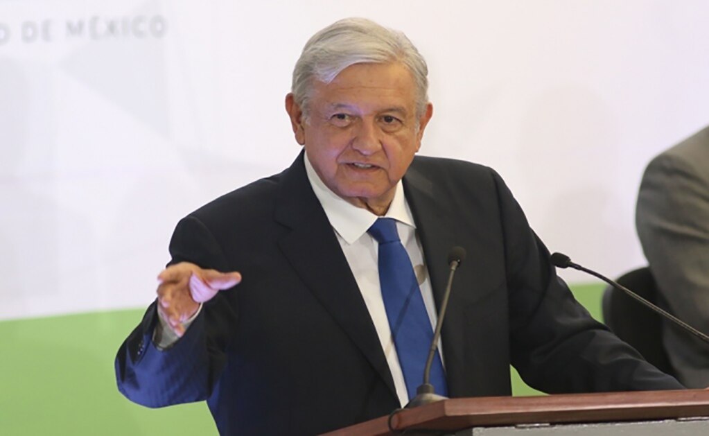 Exhorta AMLO a grupo delincuencial a permitir venta de gasolina al Ejército y que piensen en sus “mamacitas”