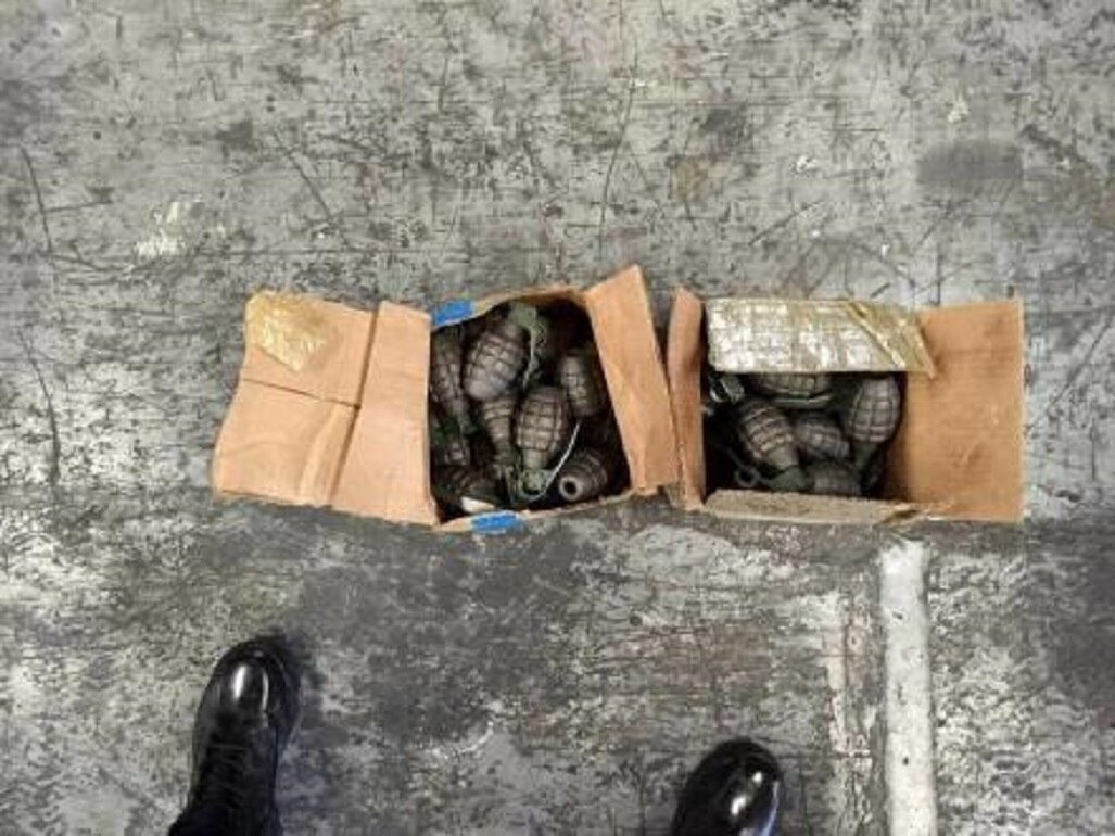 Decomisan en CDMX casi 2 mil granadas enviadas por paquetería