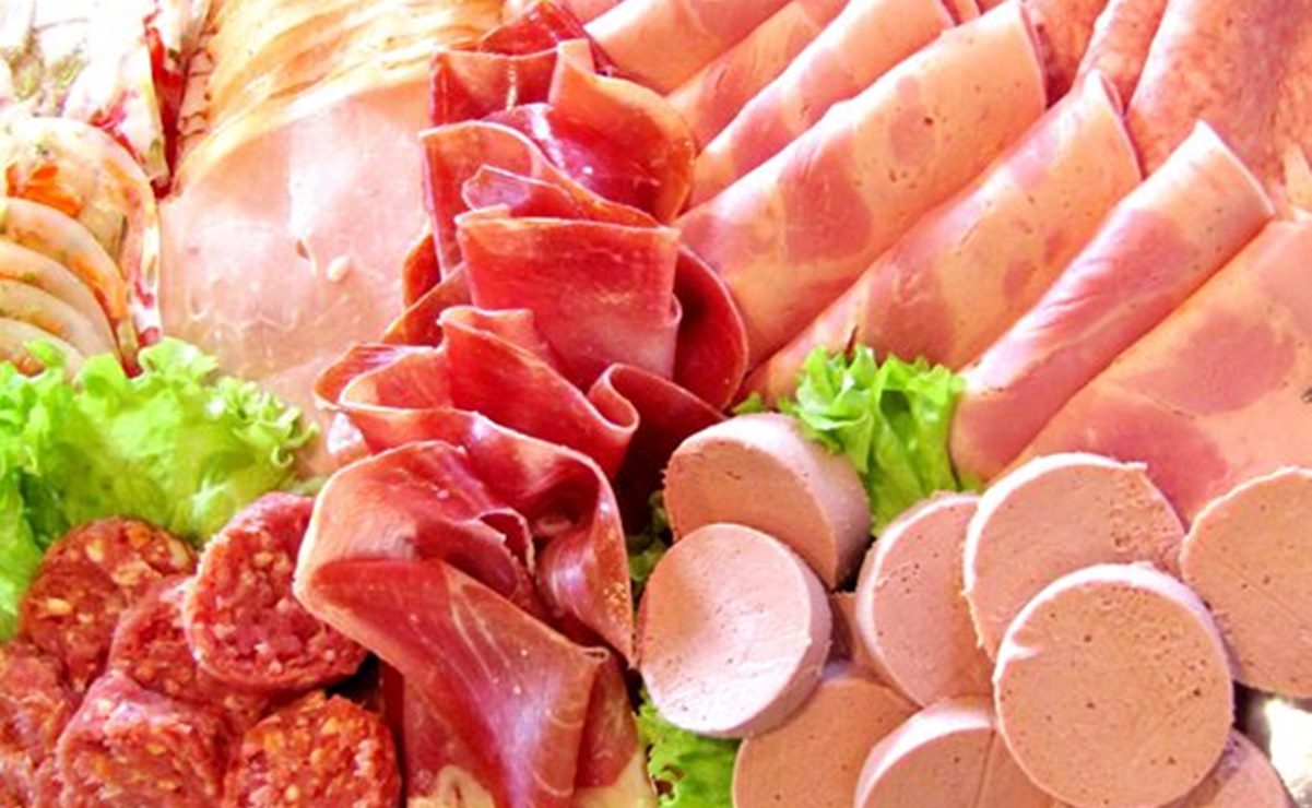 Marcas de salchichas, atún y jamón que "mienten" a los consumidores, según Profeco