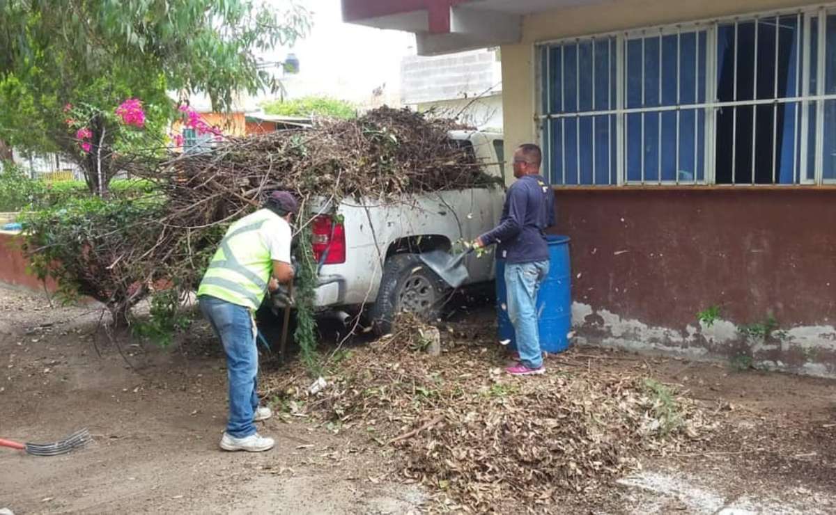 Tras cierre por Covid, planteles educativos en Soledad son atendidos para su mantenimiento