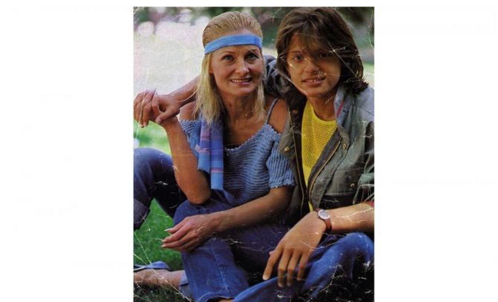 Luis Miguel con su madre Marcela Basteri. FOTO: Especial