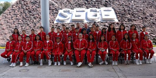 Premia SEGE a alumnos ganadores de la olimpiada del conocimiento 2018