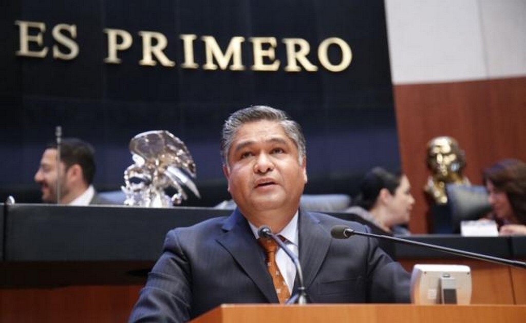 Serenarse, pide PAN en el Senado a AMLO ante críticas
