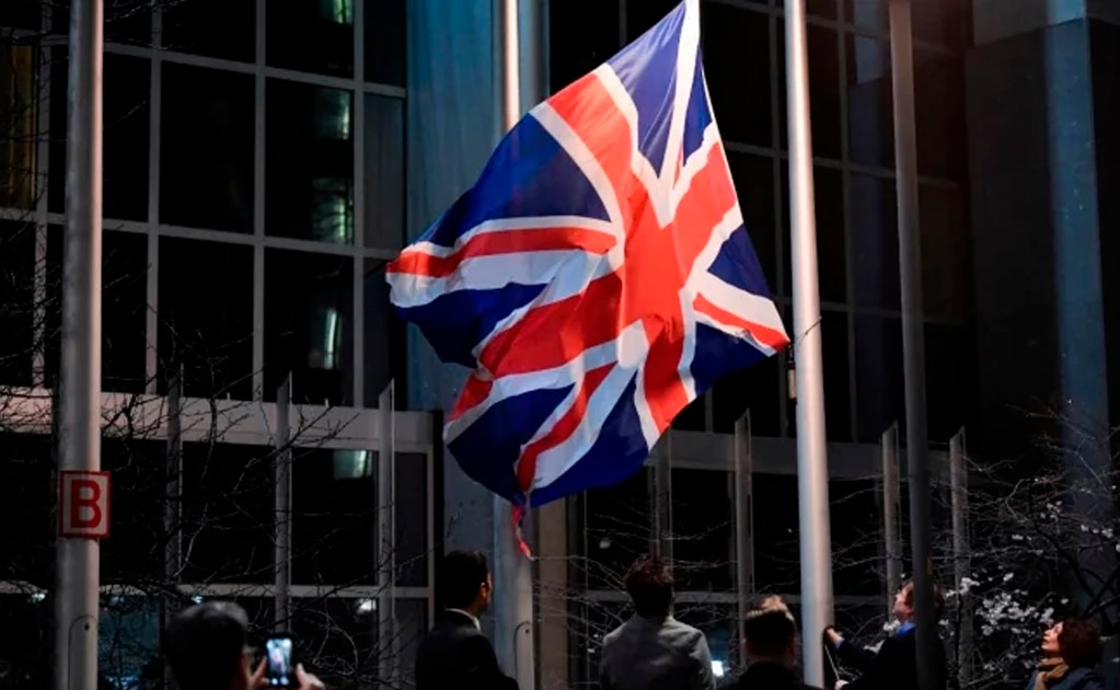 Unión Europea retira sin ceremonia las banderas británicas a pocas horas del Brexit