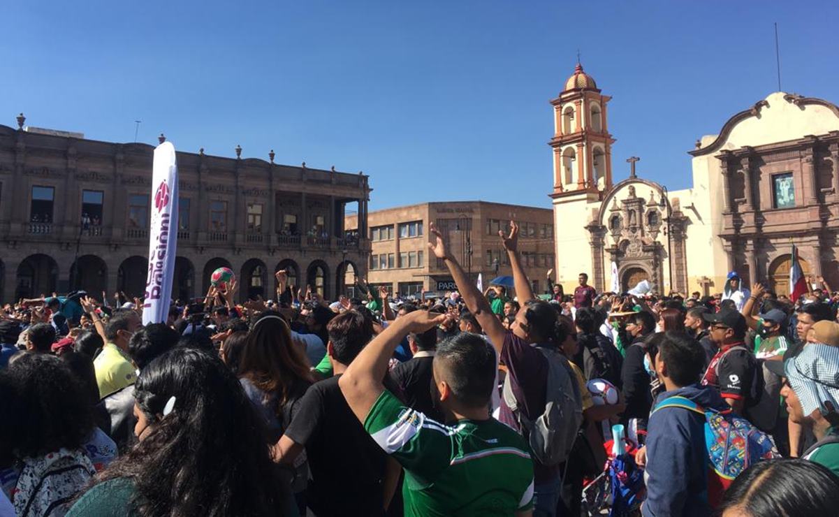Con caras largas y abucheos, así vivieron los potosinos el México VS Arabia Saudita