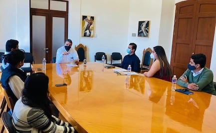 Demandan alumnos de la UASLP a rectoría paridad de género en elecciones de consejerías