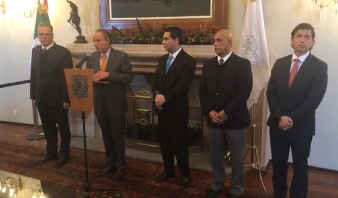 Sale Ramiro Robledo de SCT, llega Fernando Chávez 