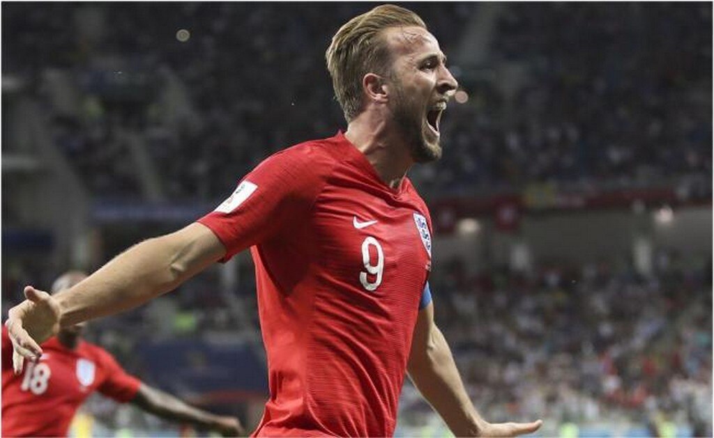 Doblete de Kane le da la victoria a Inglaterra