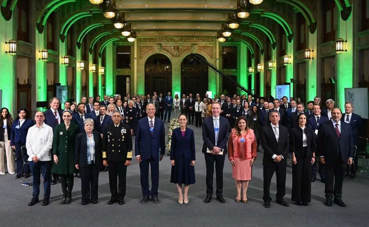 Sheinbaum se reúne con integrantes del Foro Económico Mundial. Foto: Especial