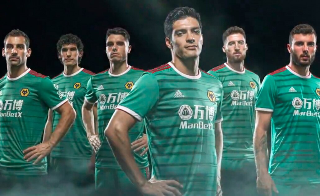 Raúl Jiménez inspira tercer uniforme de los Wolves