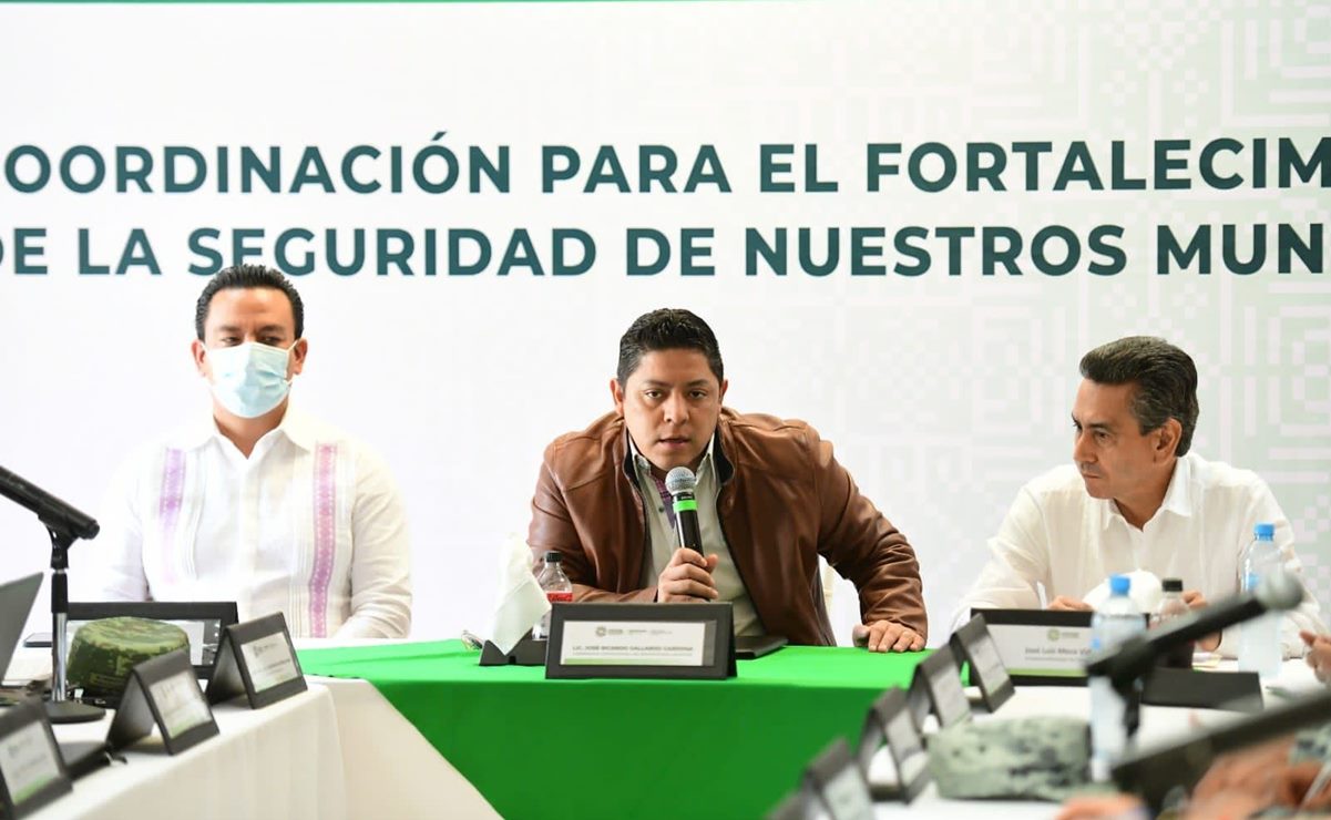 Ricardo Gallardo preside mesa de seguridad y anuncia operativo “Huasteca Seguro”