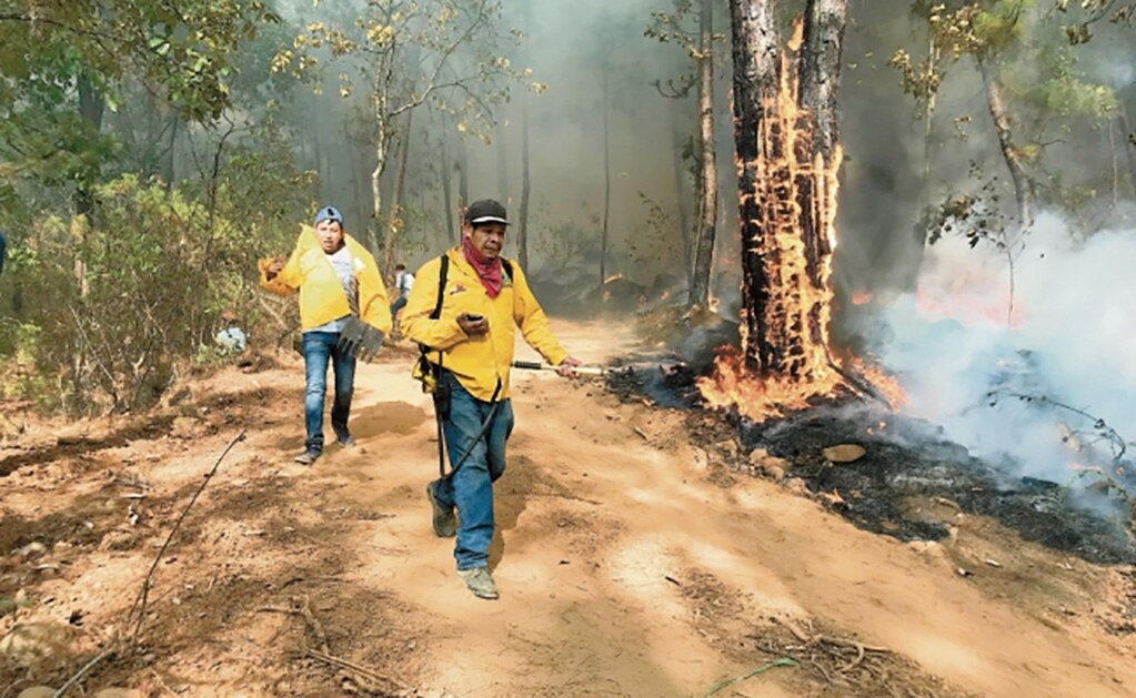Comuneros, héroes que con carencias combaten incendios forestales
