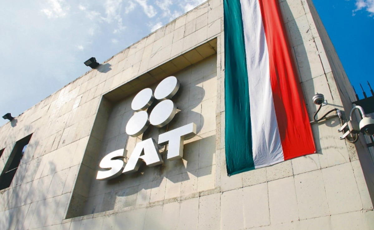 Escasez de citas en el SAT afecta consolidación de empresas