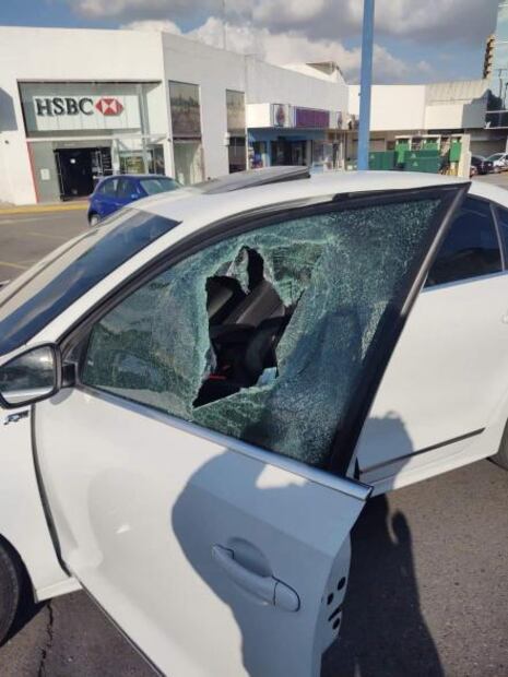 A tiros, roban a cuentahabiente en Plaza Tangamanga en SLP; lo despojan de un millón de pesos 