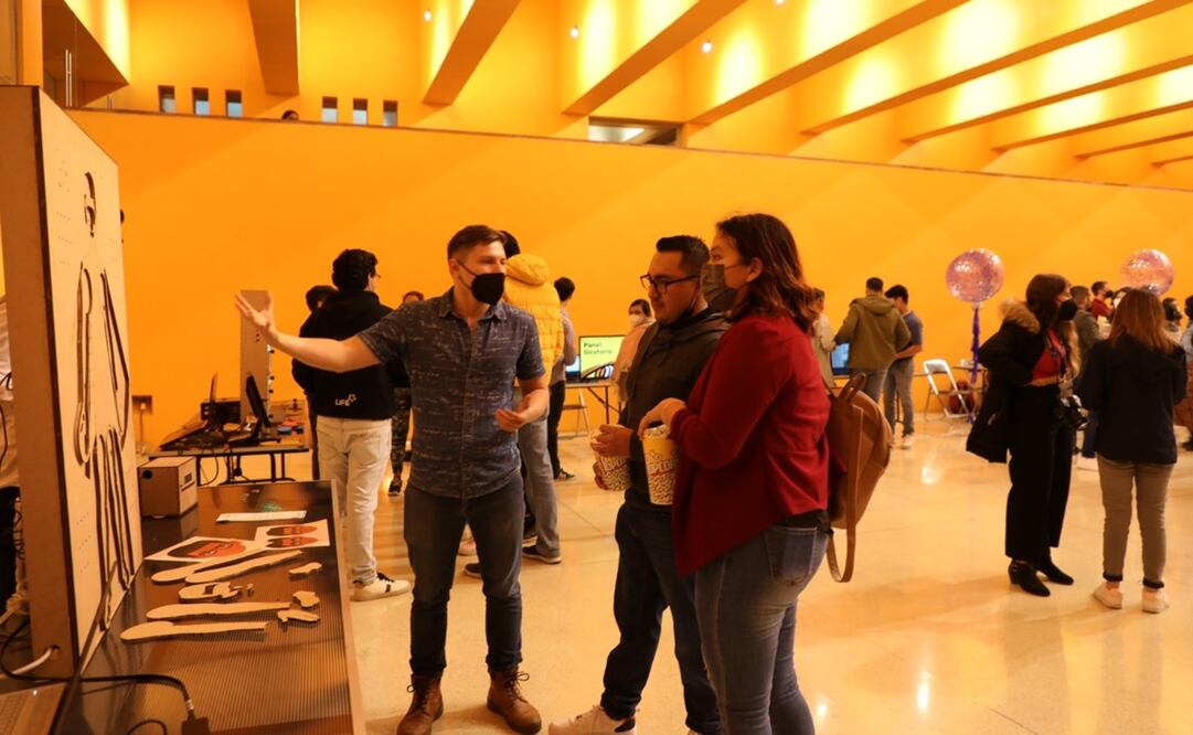 La primera noche Laberinto del año en SLP estuvo acompañada de diversas actividades culturales. Foto: Especial