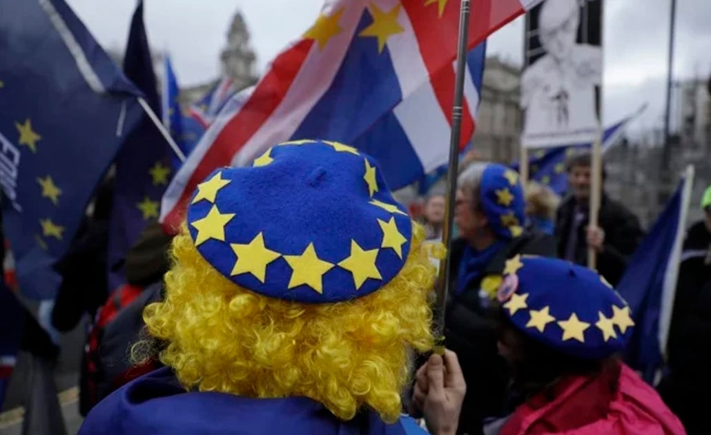 Diputados británicos dan histórica aprobación al Brexit