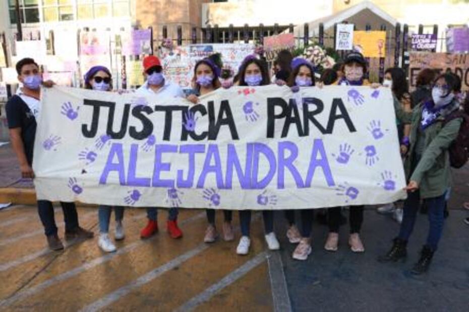 Mujeres protestan en capital de SLP; exigen justicia por feminicidio de Alejandra