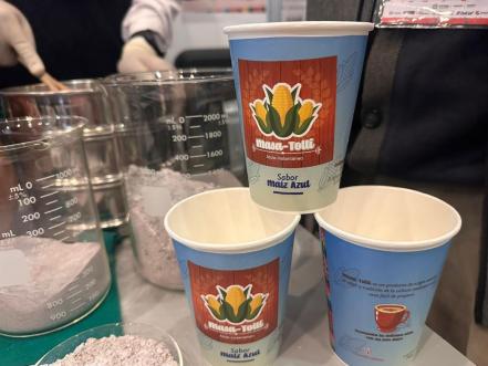 "Masa-tolli", estudiantes crean atole instantáneo que rescata al maíz azul criollo