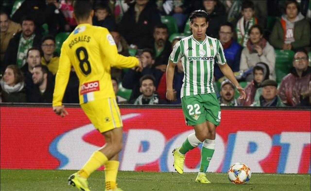 Diego Lainez fue titular. Foto: @RealBetis