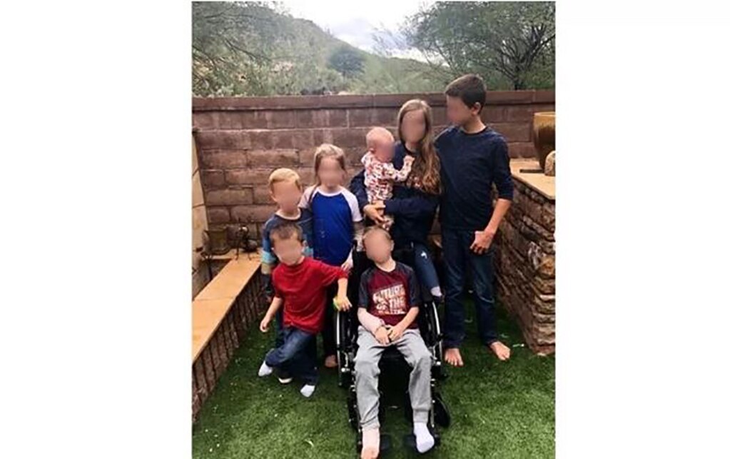 Dan de alta a Cody, el niño sobreviviente de los LeBarón