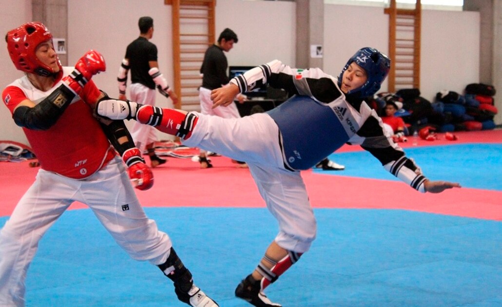 FMTKD cede ante la presión de Clouthier; transmitirá combate por Facebook