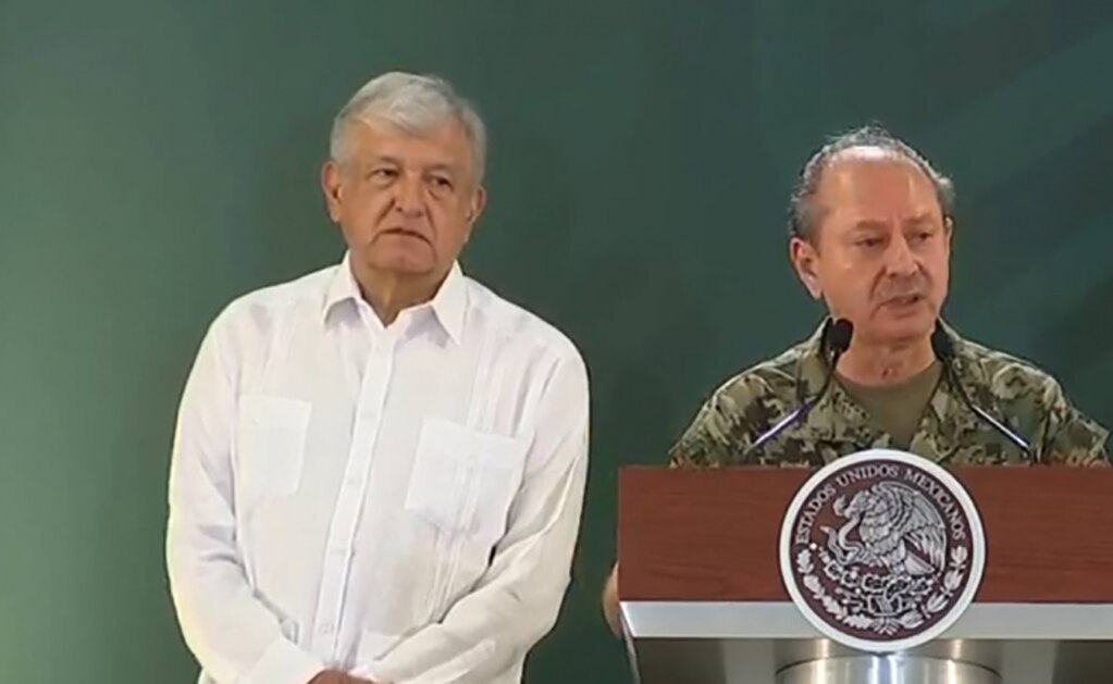 Marina presenta estrategia para combate a sargazo en Quintana Roo