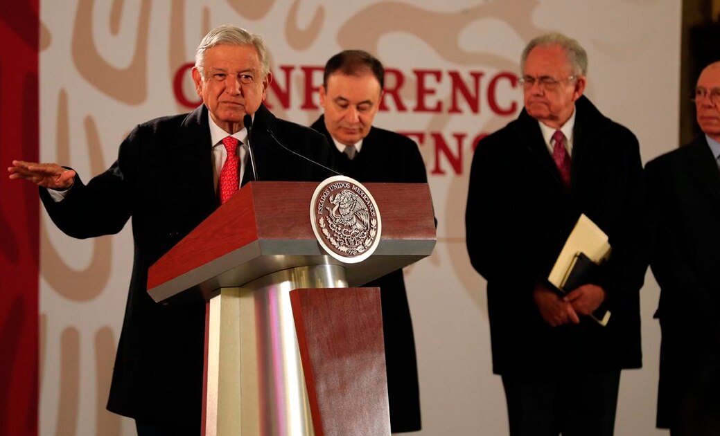 AMLO felicita a ministros de la SCJN por elección de su nuevo presidente