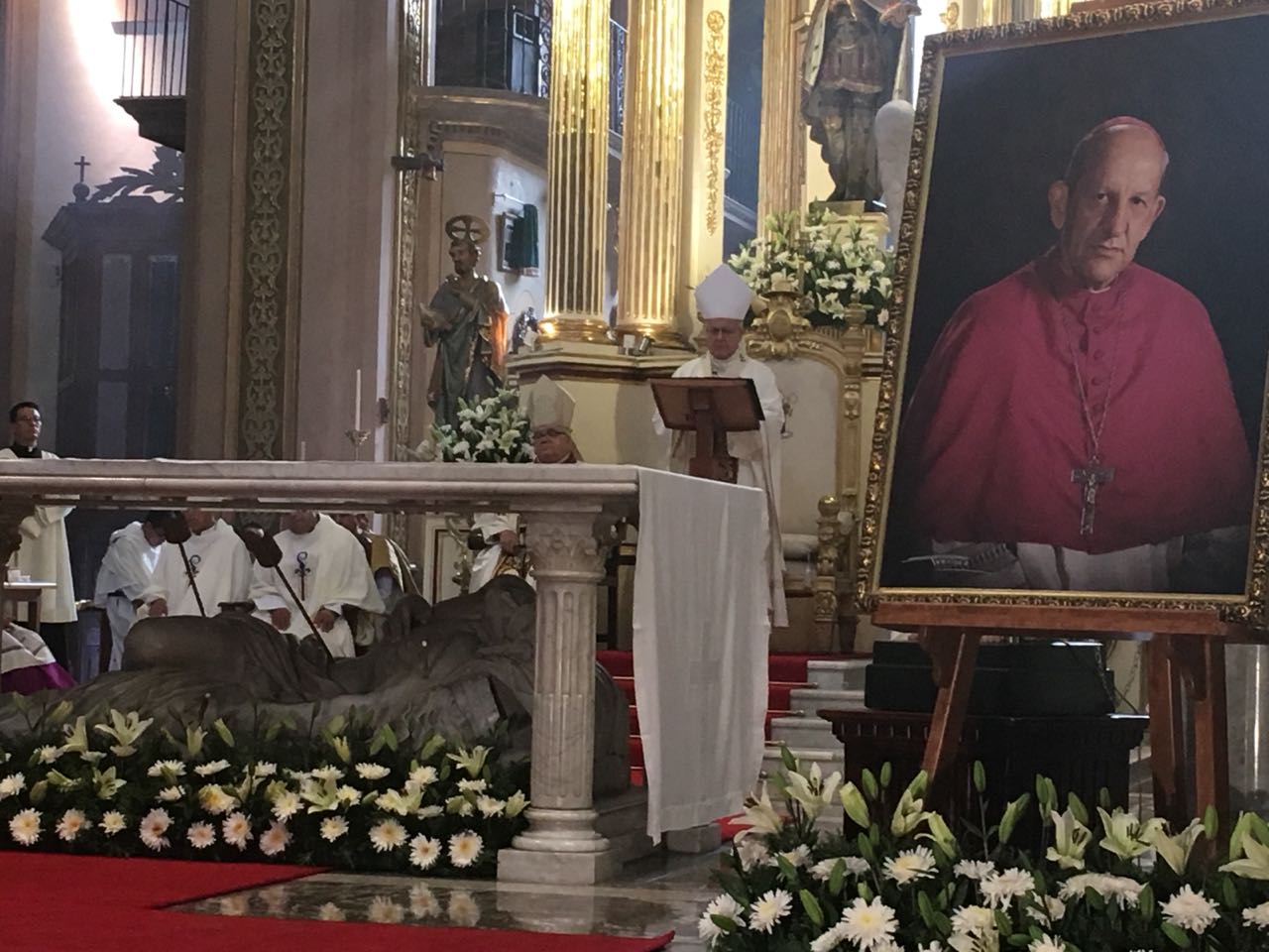 Arzobispo encabeza misa en honor a Szymanski Ramírez