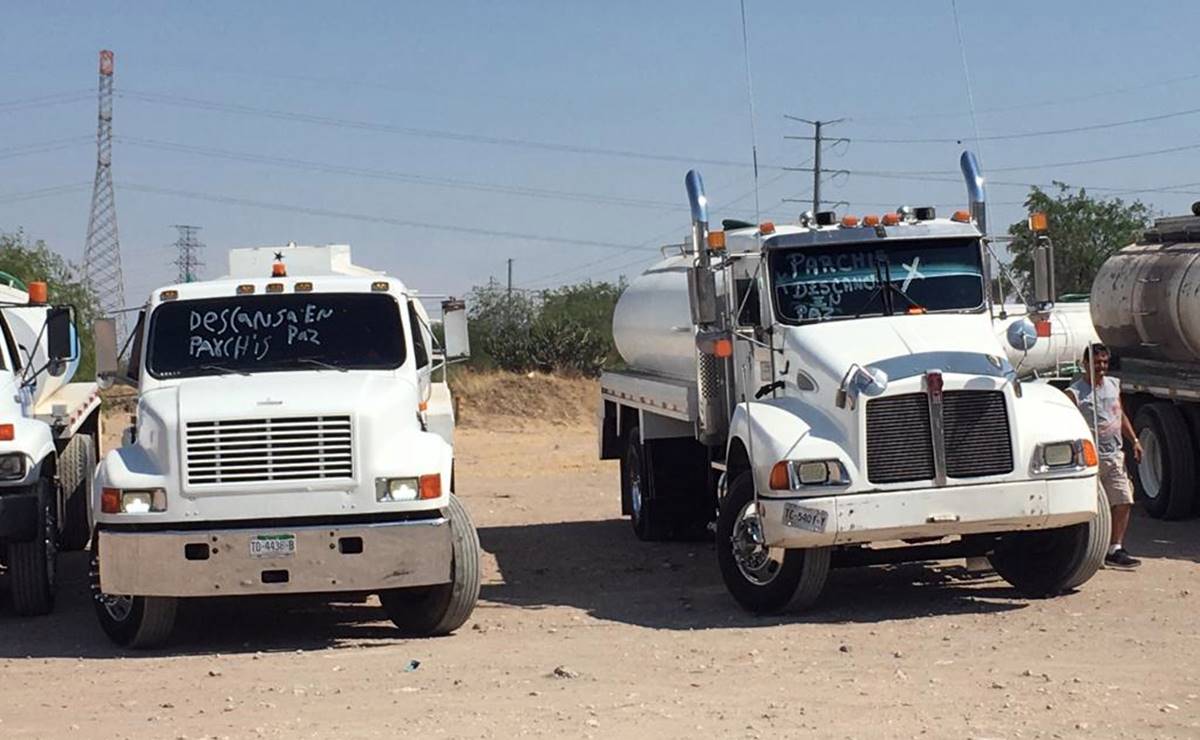 Con caravana de autos y pipas despiden a Alejandro, operario asesinado en SLP