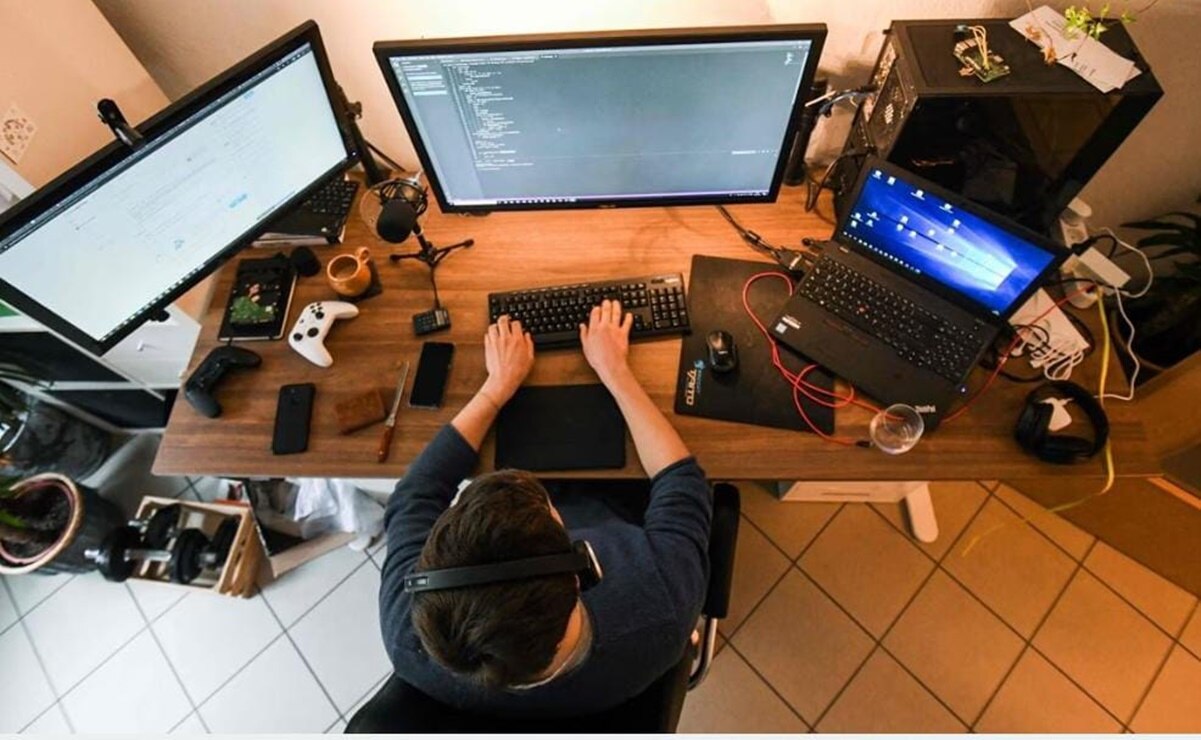 Home office llegó para quedarse, pero falta regular su eficacia: Ejecutivos de Talento Humano 