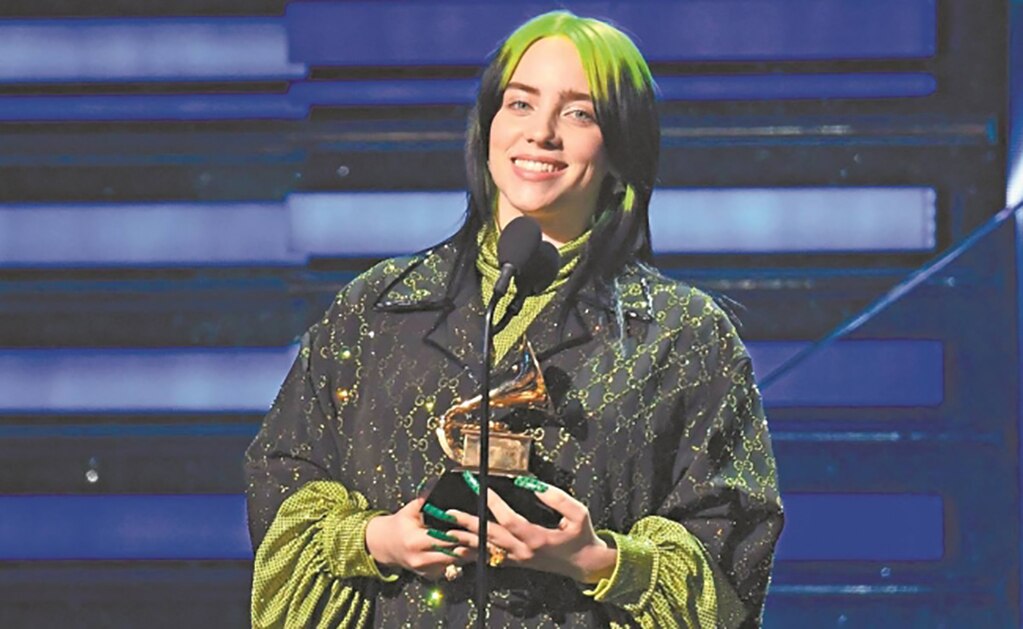 Billie Eilish se corona en los Grammy