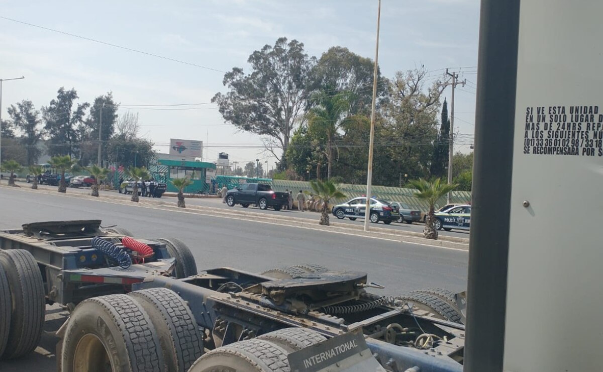 Choferes de transporte Tangamanga inician paro de labores