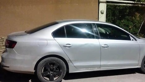 Hasta 15 vehículos por semana son sancionados en la capital de SLP por vidrios polarizados
