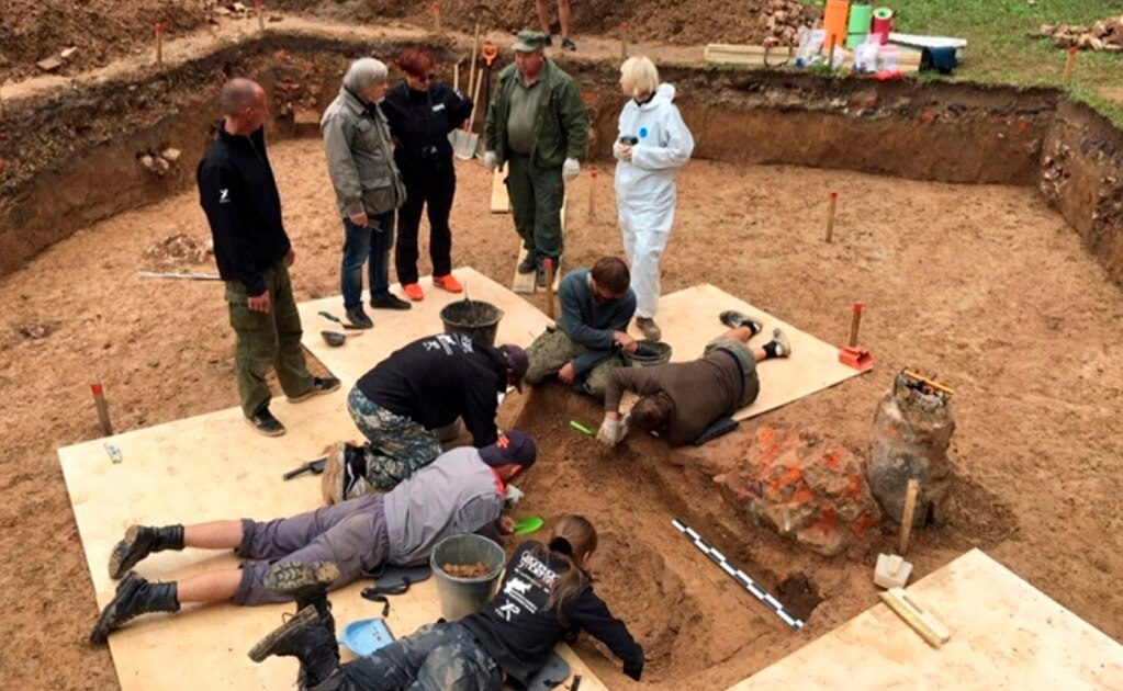 Hallan restos de un presunto general de Napoleón en Rusia