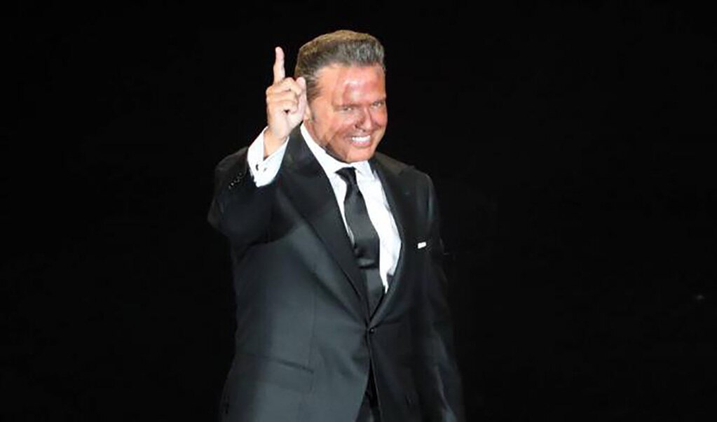 Luis Miguel se reencontró con sus fans en el Auditorio Nacional tras una ausencia de dos años FOTO: JUAN CARLOS REYES / EL UNIVERSAL