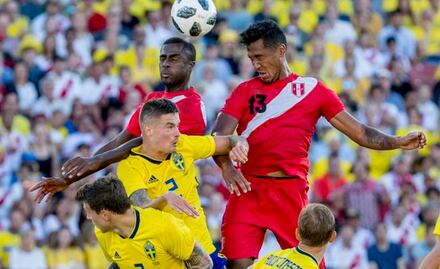 Suecia y Perú empatan sin goles