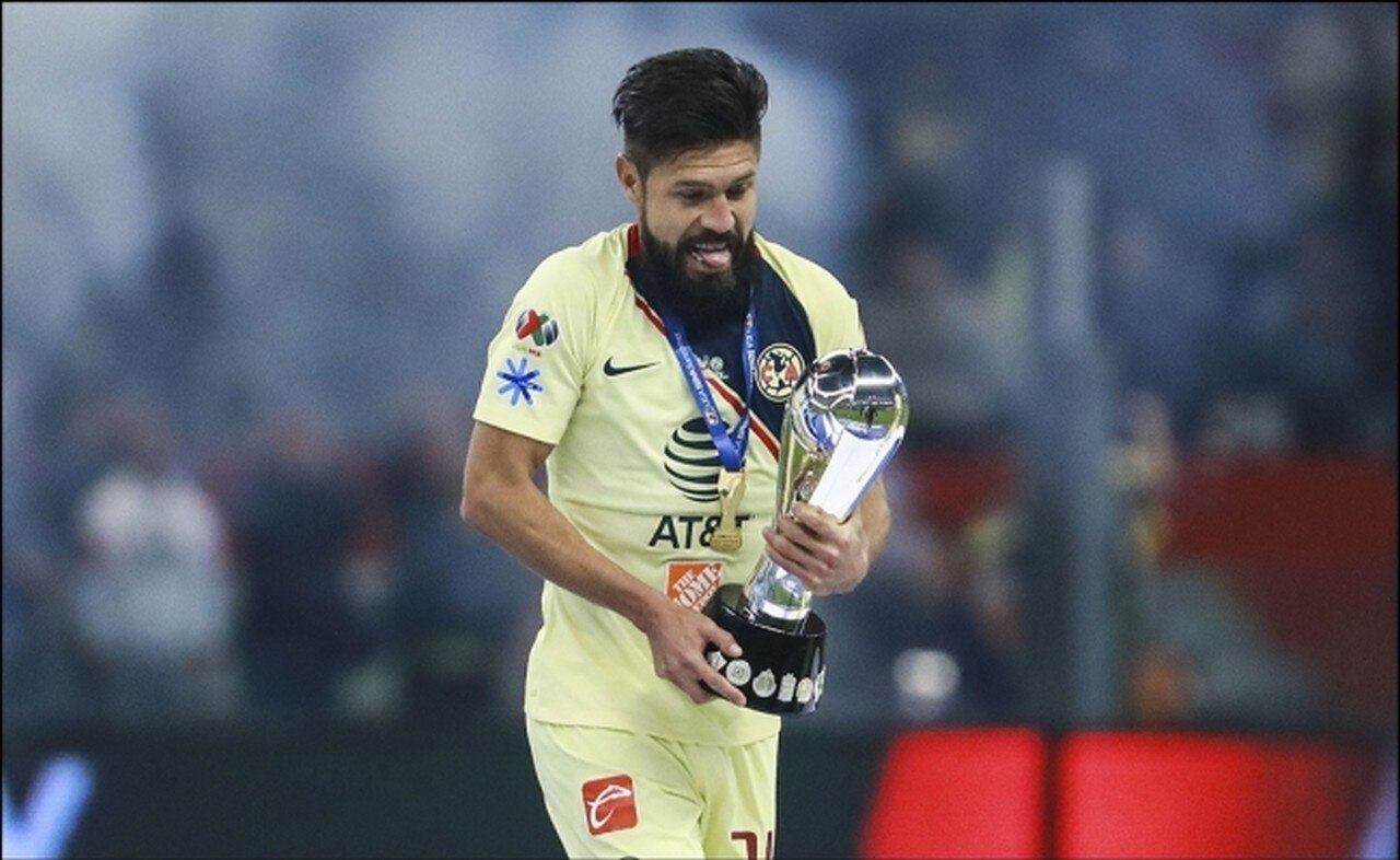  Oribe Peralta le responde al "Bofo" Bautista