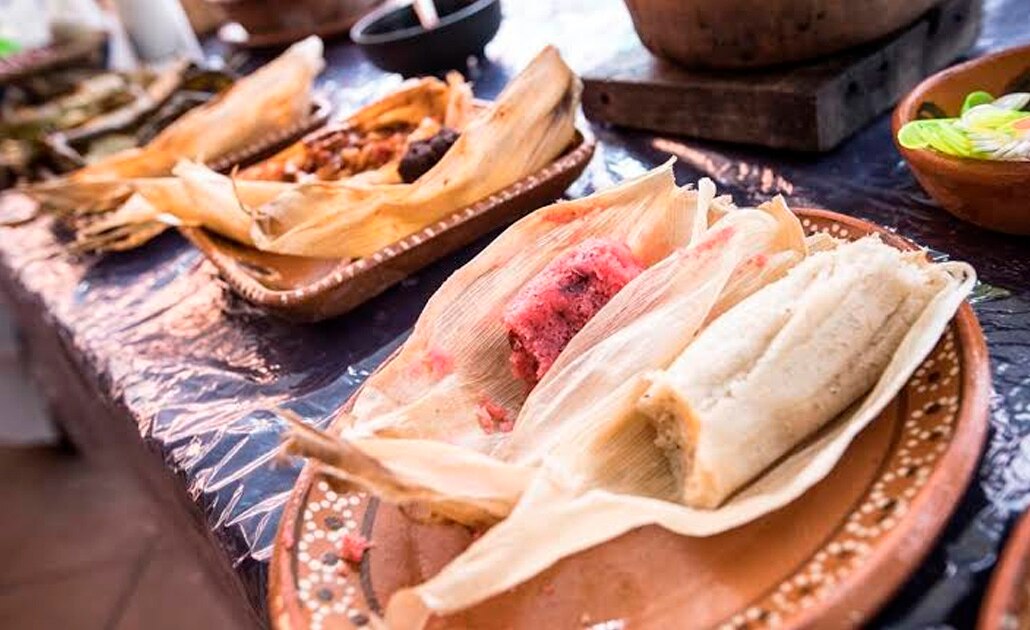 Nuestra base de la alimentación en estos días se enfoca en carbohidratos como harinas, lo que son los tamales, pastas, buñuelos, señala especialista. Foto: Archivo El Universal