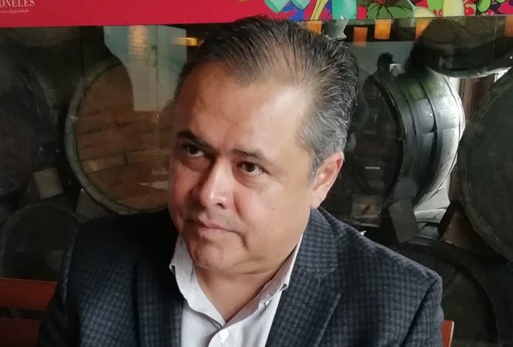 Restaurantes a tope por actividad comercial previo a Nochebuena