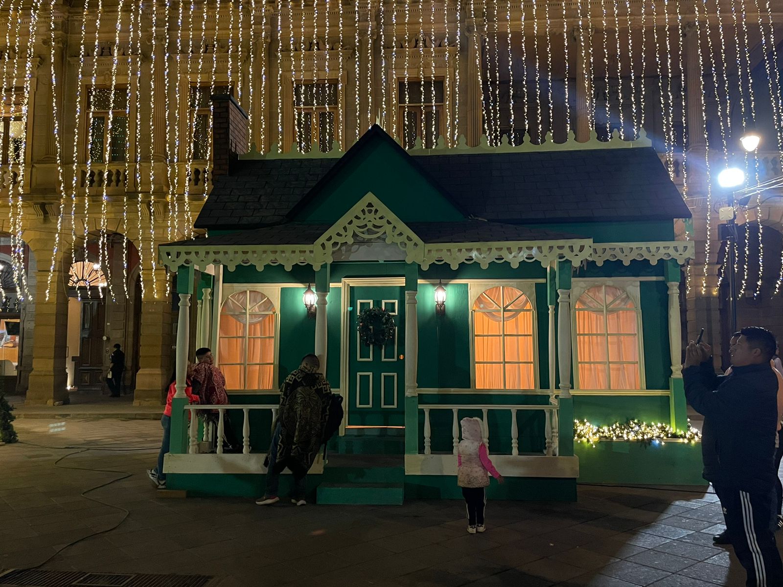 El centro de SLP se transformó con la magia navideña
