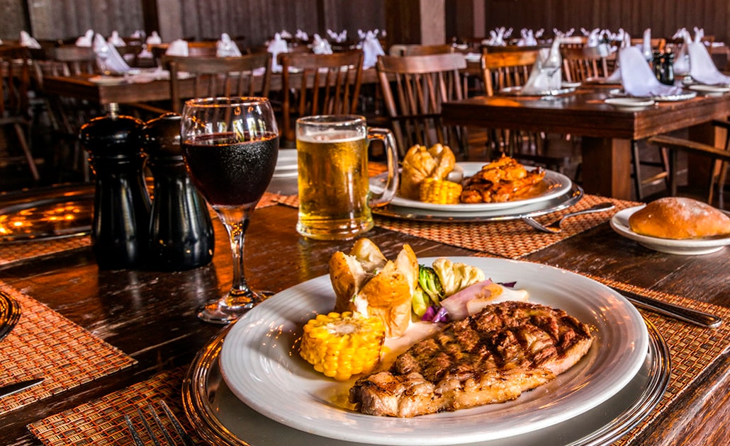 Sector restaurantero buscará permiso para vender alcohol el 1 de julio