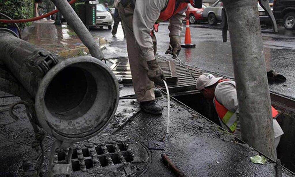 Prevalecen quejas por drenajes colapsados