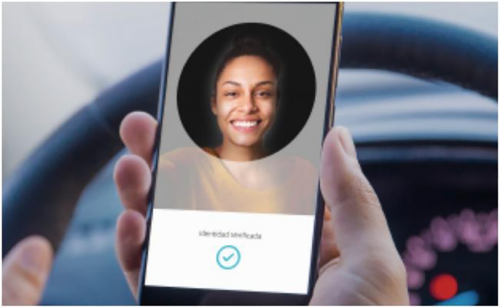 Uber protege identidad de sus usuarios con selfies y chats