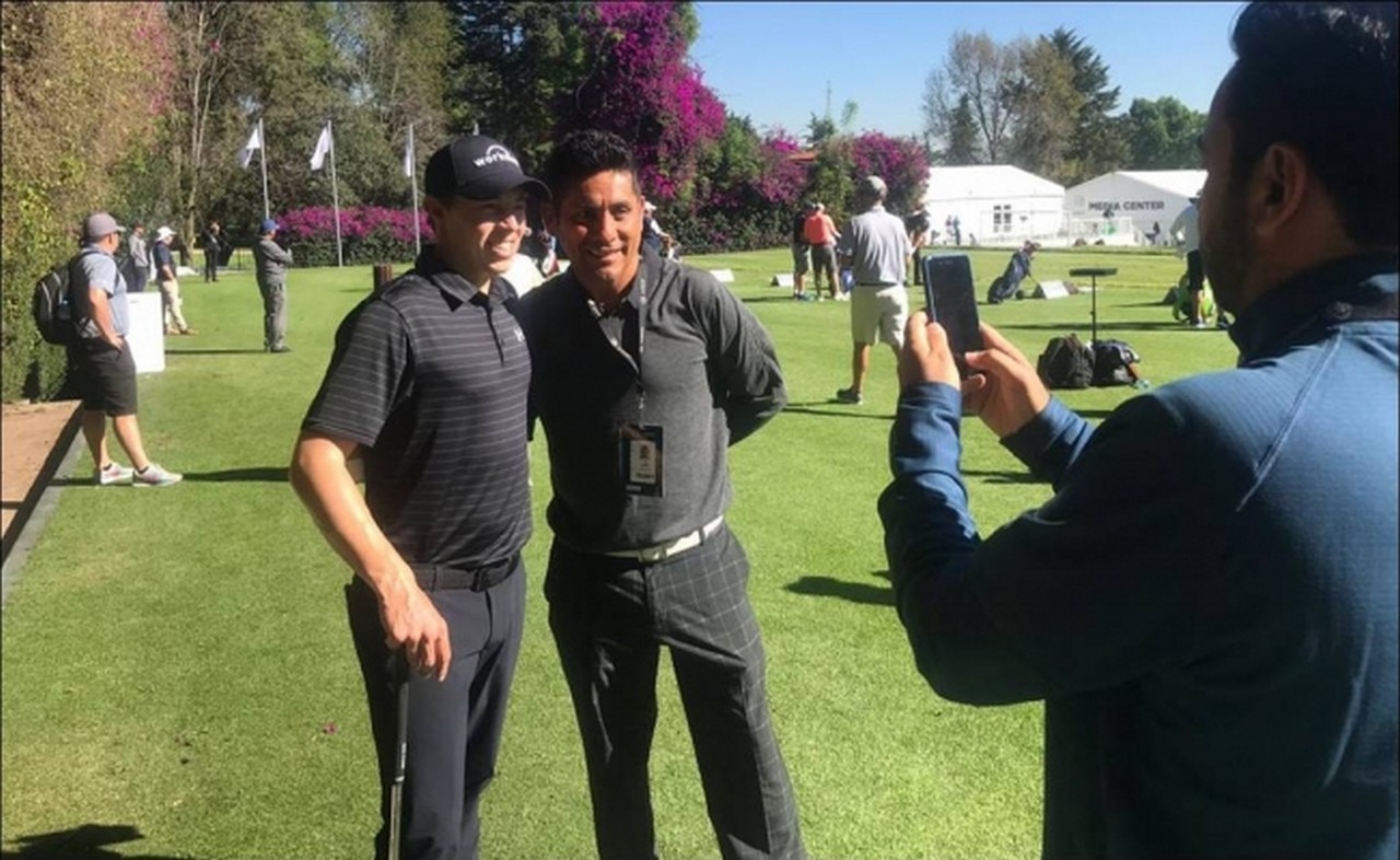 Jorge Campos se roba reflectores en el WGC México Championship