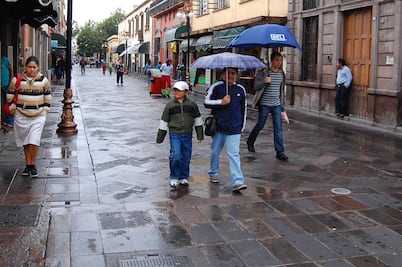 Se pronostican lluvias fuertes en doce entidades del país