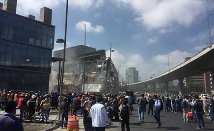 Se derrumba estructura de Plaza Artz Pedregal