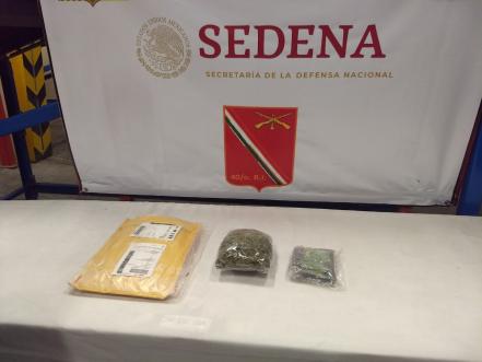 Aseguran 24 kilos de marihuana en aeropuerto de SLP