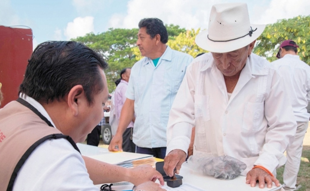 Traducciones inadecuadas, gente que no se desplazó por falta de recursos y participantes que eran integrantes de los gobiernos municipales fueron las fallas que señaló la ONU-DH de la consulta sobre el Tren Maya. Foto: ARCHIVO EL UNIVERSAL